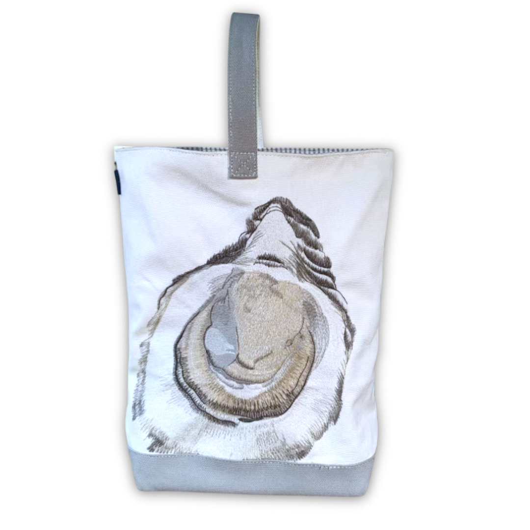 Oyster Embroidered Double Wine Bag